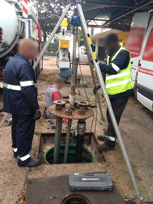 démontage de cuve de station-service